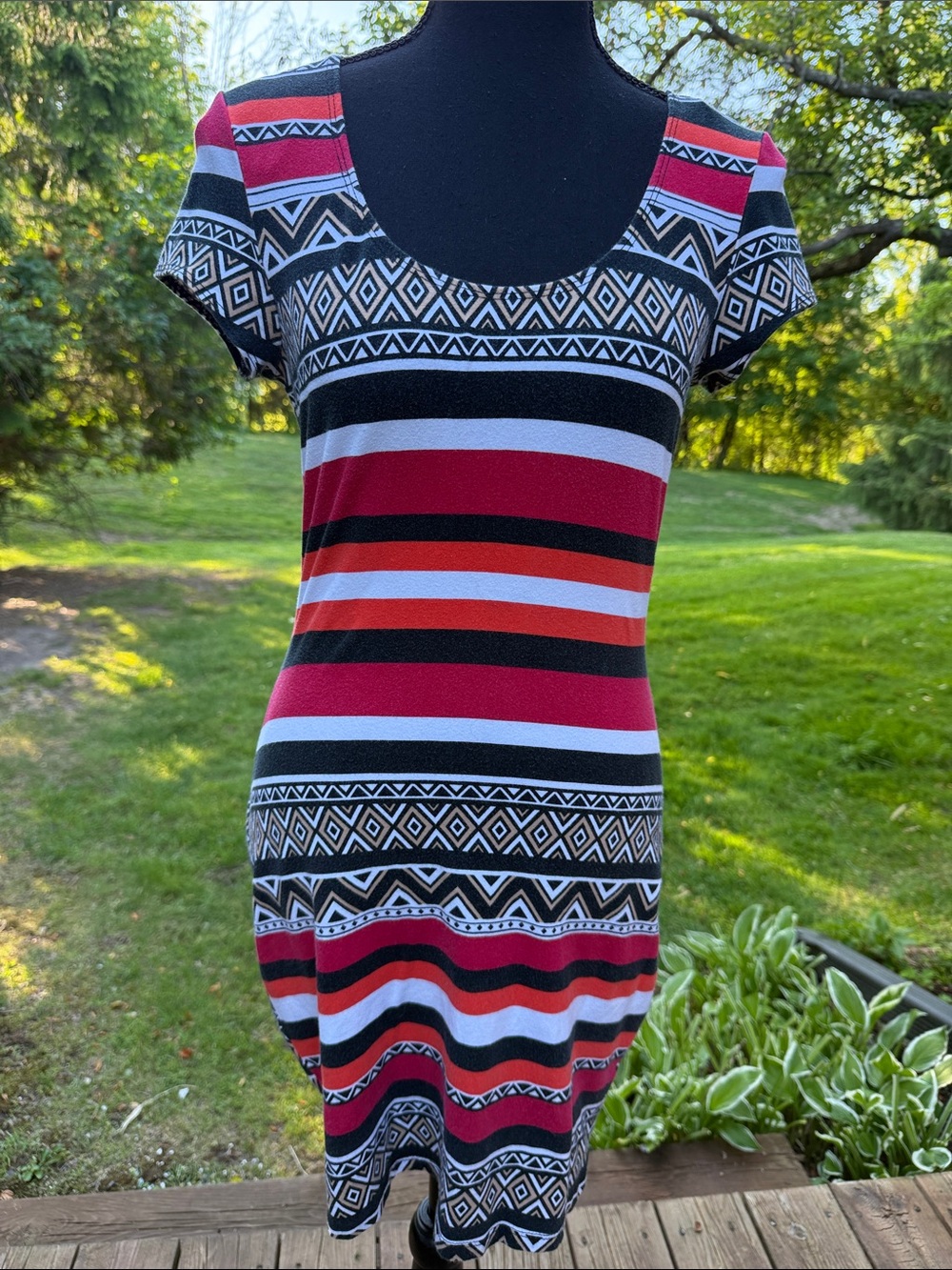 Striped Scoop Neck Women's dress  in Red and Black size L with free gift